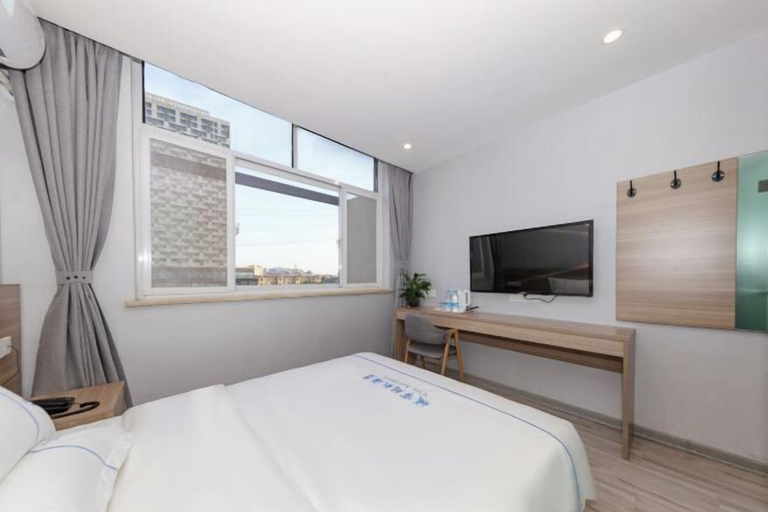 Bedroom 2, City Ant Hotel (Nanjing Wutang Square Metro Station), Nanjing