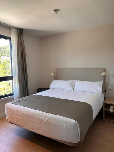 Room 5, Hotel H4 Cangas, Pontevedra