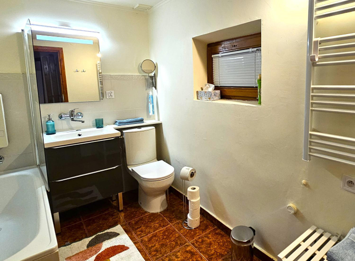 Bathroom 3, Park Apartment, Kraków