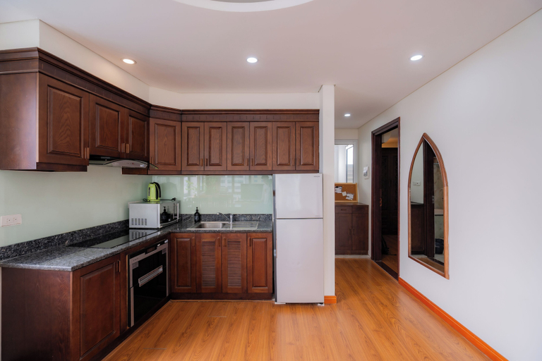 Private kitchen 5, Sakamoto 1 Apartments by XÔI Residences, Ba Đình