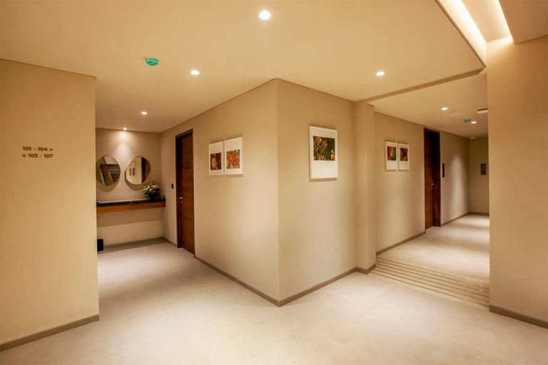 Lobby 3, Purple Elephant Luxury Business Hotel, Ernakulam
