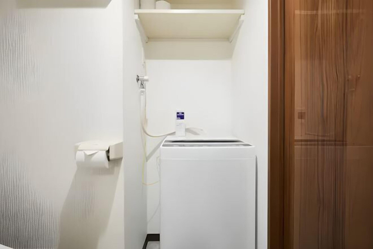 Bathroom 3, AIS Hatagaya, Shibuya