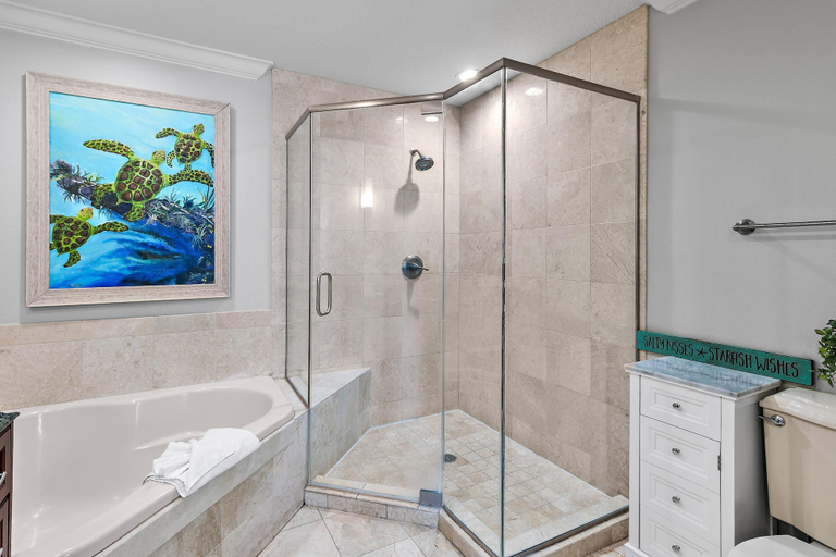Bathroom 5, Emerald Grande W222- Rexford's Beach Retreat, Okaloosa