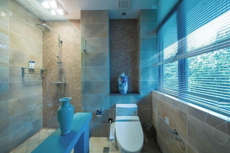 Bathroom 4, Landu Business Hotel, Baoshan