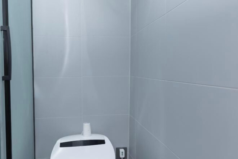 Bathroom 3, Luqu Langmusi Hongshan Holiday Hotel, Gannan Tibetan
