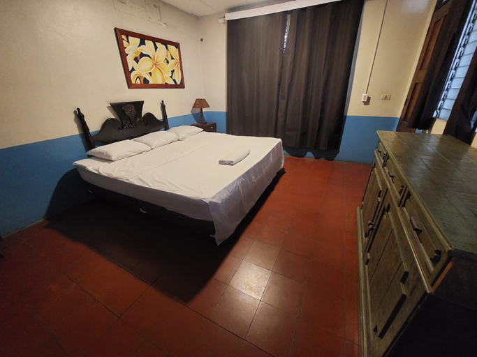 Room 2, Hostal Harvest House, León