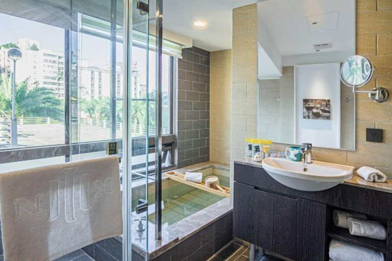 Bathroom 4, Kilin Hotel JiaoXi, Yilan