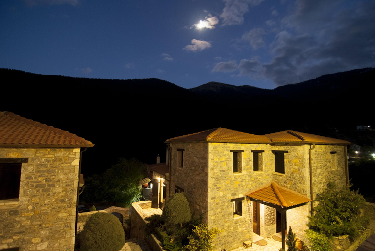 Exterior & Views 1, Ostra Menalon Luxury Suites, Peloponnese
