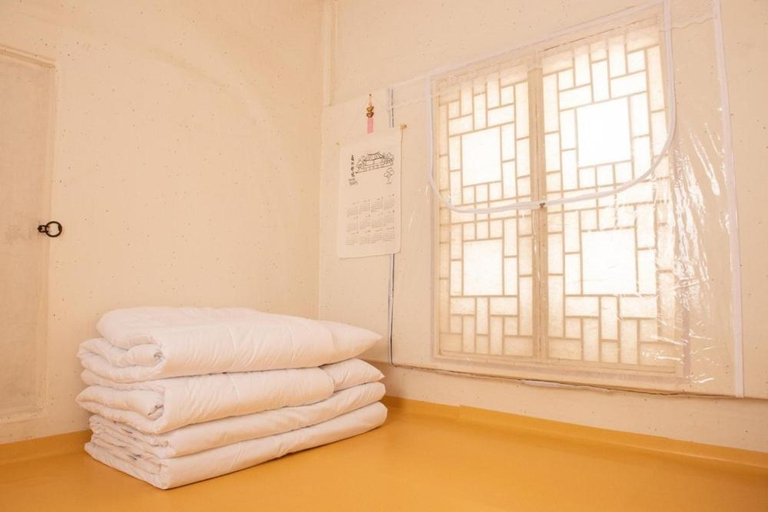 Bedroom 2, Mookgae Seowon(Manhuejeong), Andong