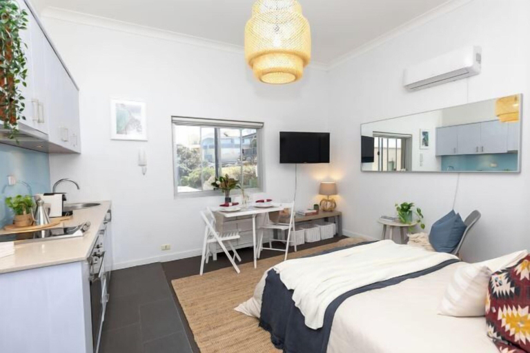 Bedroom 3, Cozy beachfront studio with aircon, Sydney