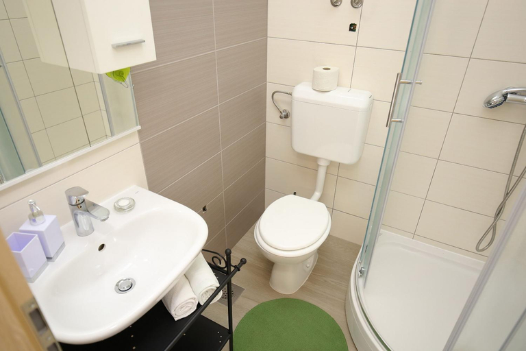Bathroom, Apartments Studio Zaton, Nin