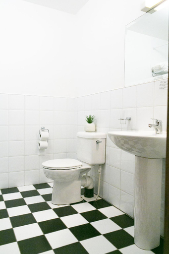 Bathroom 3, The Camden Hotel by theKeyCollections, Dublin