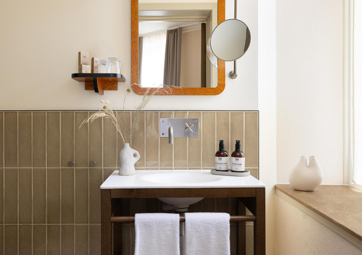 Bathroom 4, NH Copenhagen Grand Joanne, Copenhagen