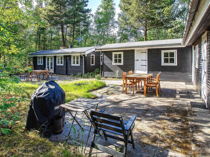 Others 5, 8 Person Holiday Home in Vaeggerlose, Guldborgsund