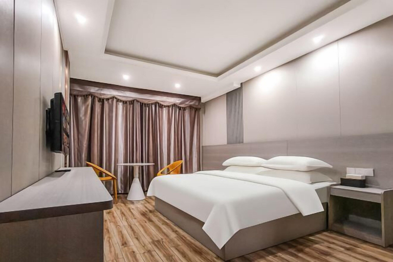 Bedroom 4, Liuyang Longteng Business Hotel, Changsha