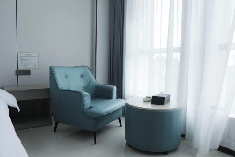 Others 4, Carnival Hotel, Chizhou