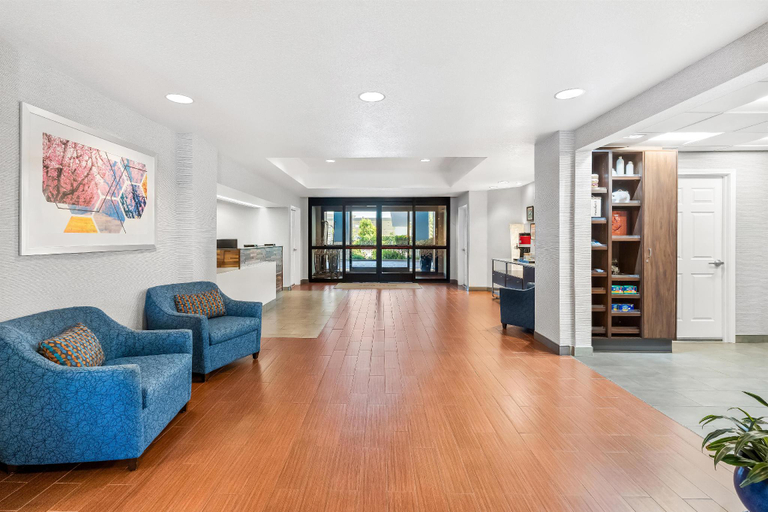 Public Area 2, Hampton Inn & Suites Lathrop, San Joaquin