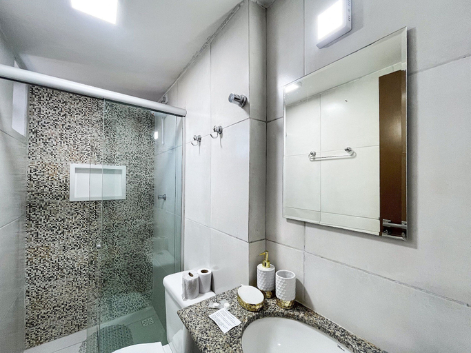 Bathroom 3, Manaíra Flat by Hosppedar, Cabedelo