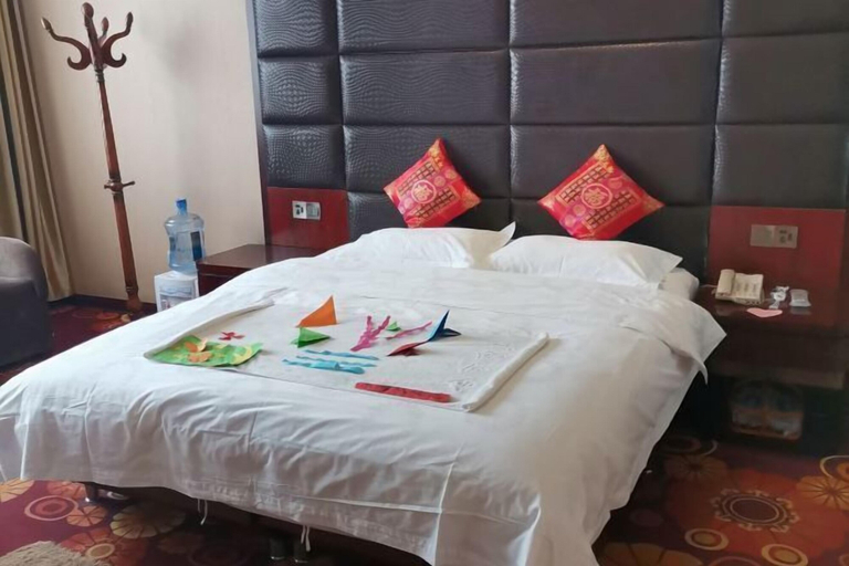 Bedroom 3, Pucheng Jinghai Hyatt Hotel, Weinan