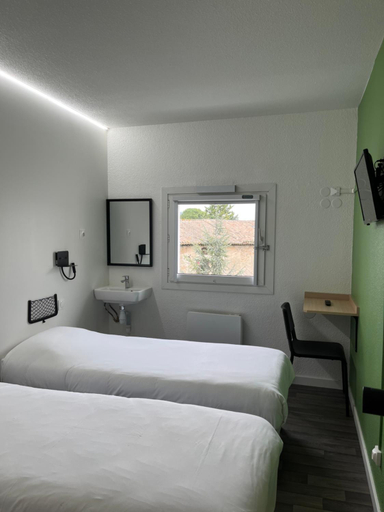 Bedroom 4, Unisotel Bollene A7 Ex-Hotel F1, Vaucluse