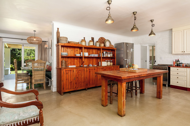 Food & Drinks 4, Noordhoek Village Hotel, City of Cape Town