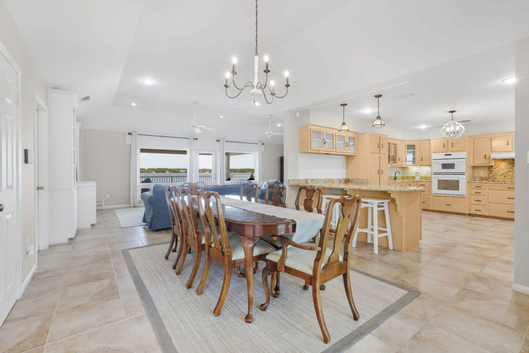 Room 3, Lagoon Time Beach Home- Elevator Beach Access, Baldwin