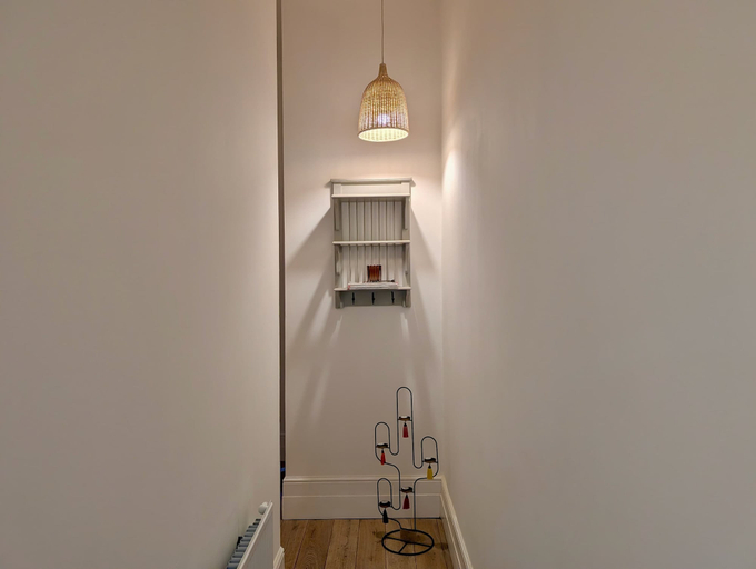 Room 3, Elegant 2-bed Flat in Shenfield, Essex