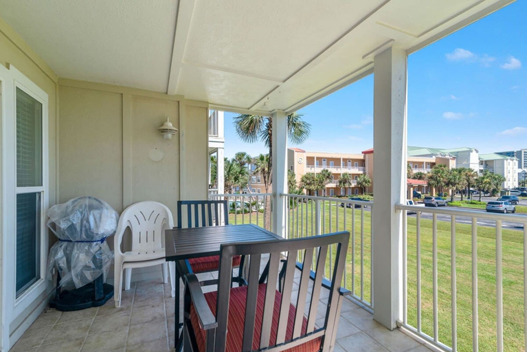 Room 1, Portside 108- On Ole River Bring Boat Pool, Escambia