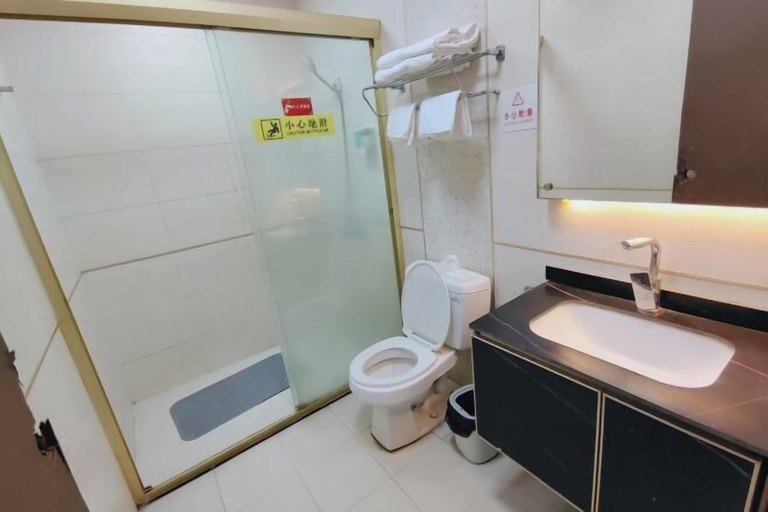 Bathroom 3, Nangang City Hotel, Shenzhen