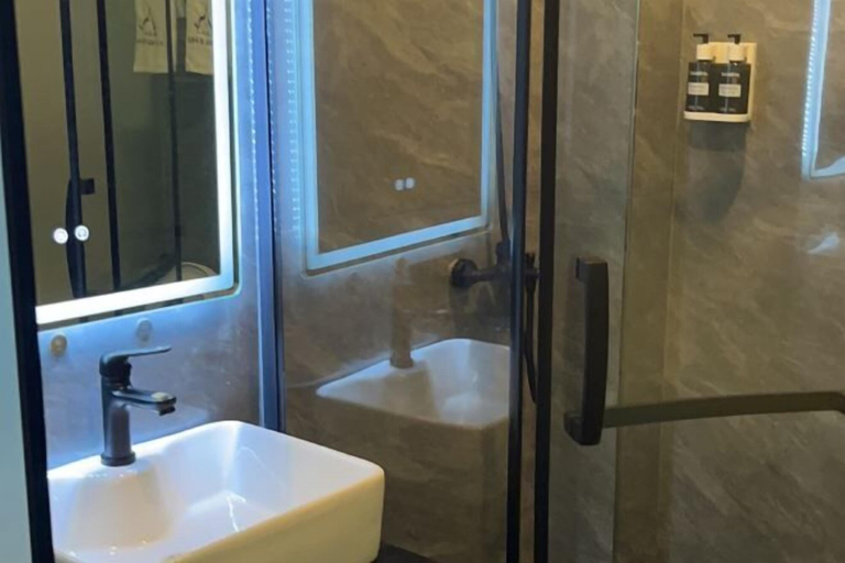 Bathroom 3, Qianshan Tianzhu 168 Boutique Hotel, Anqing