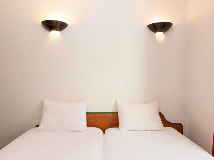 Bedroom 4, Aparthotel Adagio Access La Défense Léonard de Vinci, Hauts-de-Seine