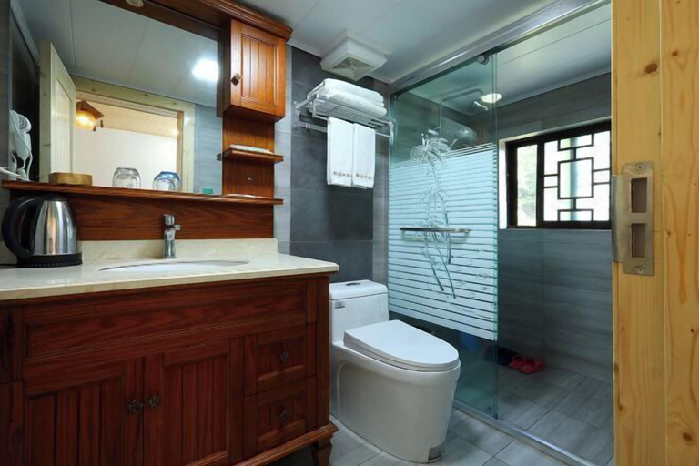 Bathroom 3, Jufulai Inn Jiuhua Mountain, Chizhou
