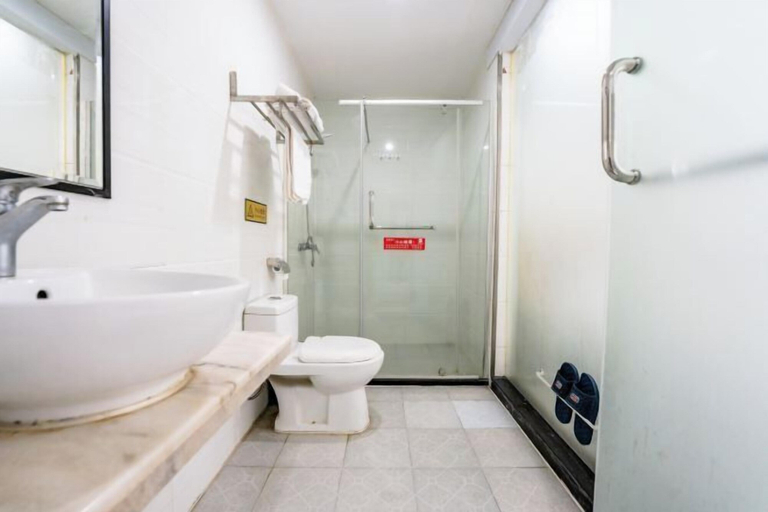 Bathroom 3, Hongsheng Business Hotel, Nanchang
