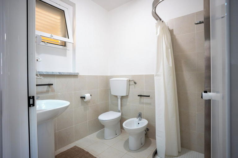 Bathroom 5, Casa Vacanze D&G, Ragusa