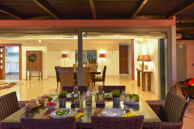 Food & Drinks 5, Salobre Villa 2 by Villagrancanaria, Las Palmas