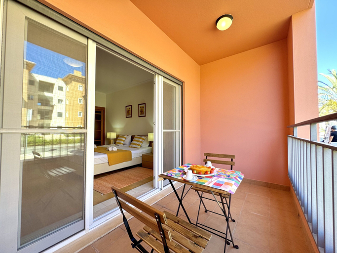 Balcony 4, Vilamoura Victoria Boulevard by Homing, Loulé