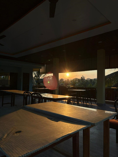 Outdoor dining, Sri Krish Resort, South Andaman