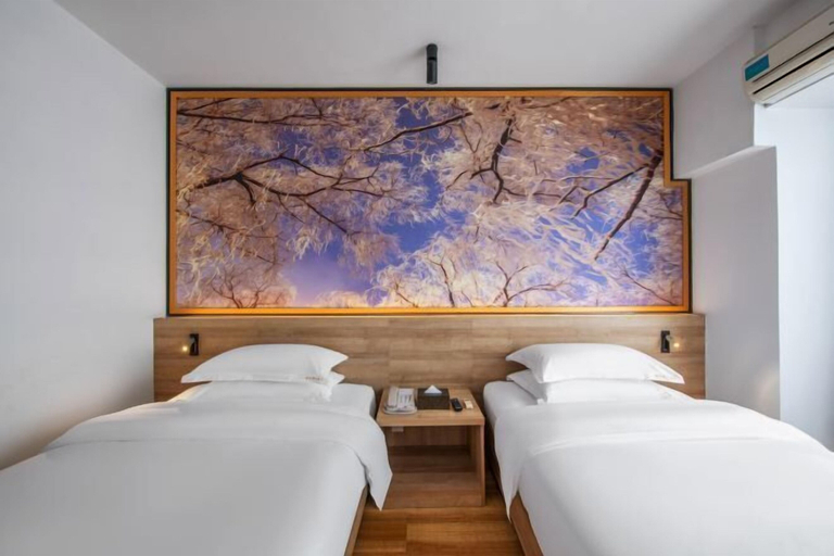 Bedroom 3, Chuxiong Yuyu Holiday Hotel, Chuxiong Yi