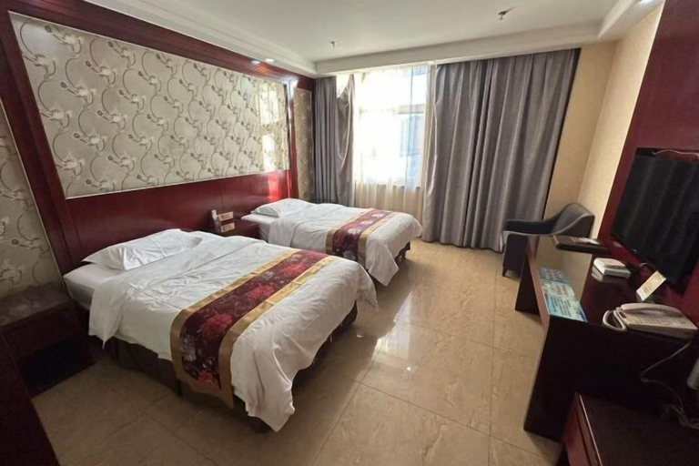 Bedroom 2, Guo Tai Yue Gang Hotel, Ili Kazakh