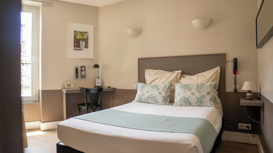 Bedroom 3, Plazza hôtel, Gard