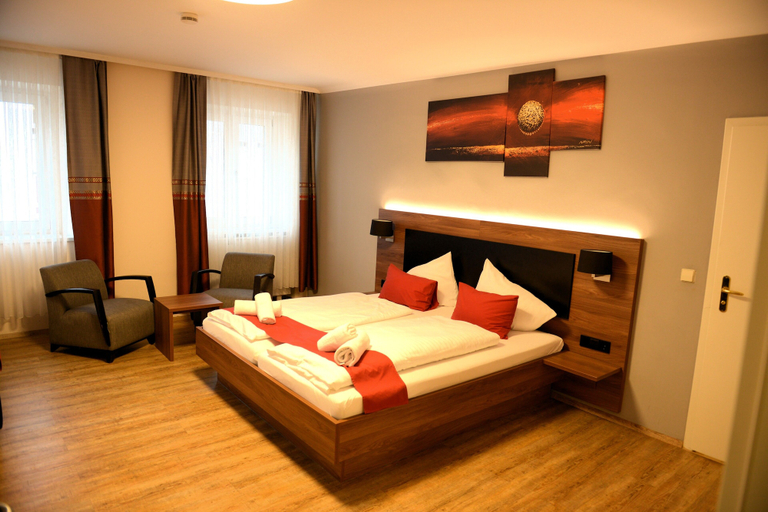 Bedroom 4, Hotel Brauerei Walter, Waldshut