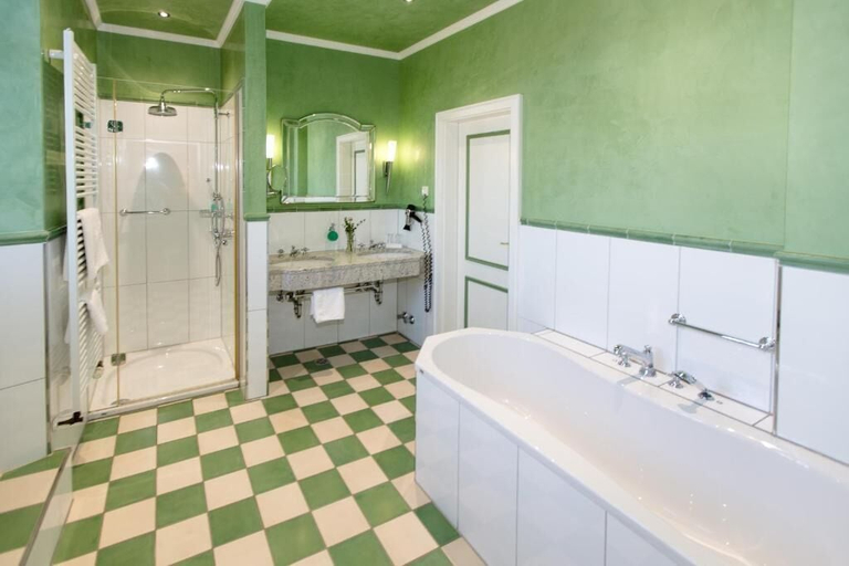 Bathroom 4, Romantik Parkhotel Wasserburg Anholt, Borken