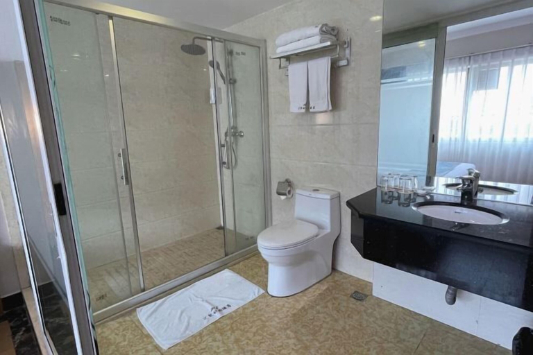 Bathroom, Foshan Convergence Fashion Hotel, Foshan
