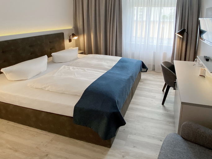 Bedroom 4, DORMERO Hotel Greifswald, Vorpommern-Greifswald