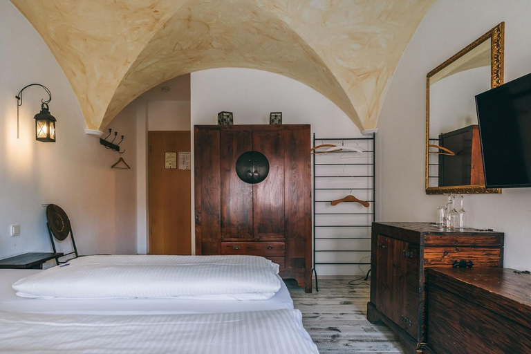 Bedroom 2, Rosi's Dorfwirtschaft, Alb-Donau-Kreis