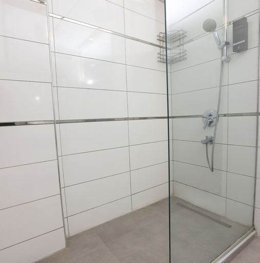 Bathroom 4, Esin Hotel, Merkez
