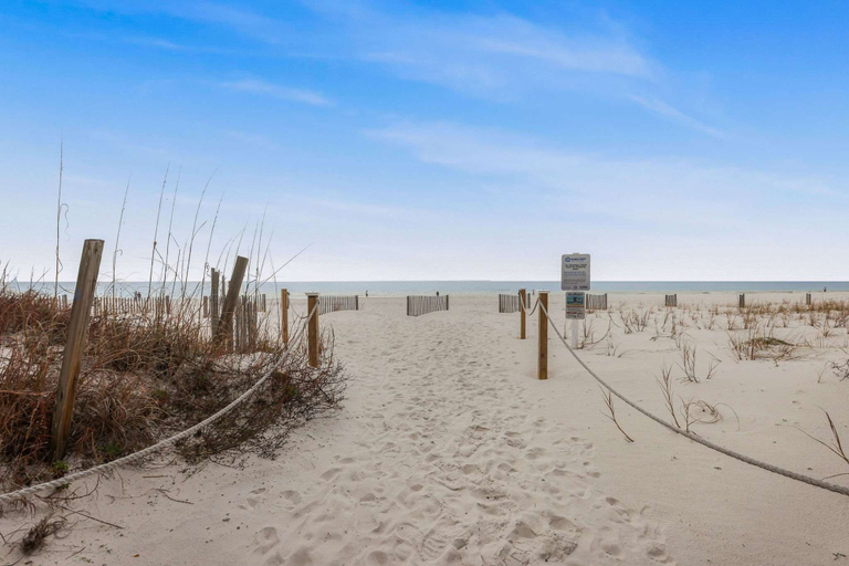 Room 4, Sandpiper 1C- Stylish Gulf-side Affordable, Baldwin
