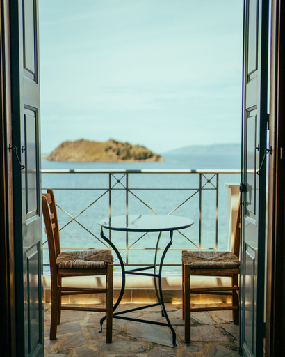 Interior, Birds Bay, North Aegean