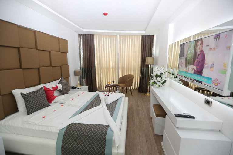 Bedroom 3, Elips Royal Hotel & Spa, Antalya