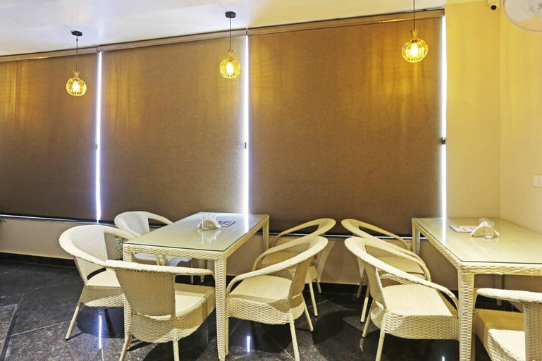 Food & Drinks, Hotel Nova Inn Near Delhi Airport, Delhi